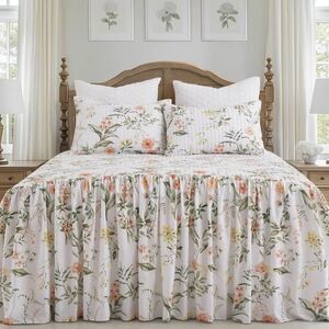 3 Piece Cal-King/King Levtex Home Bedspread Set NEW Vivana